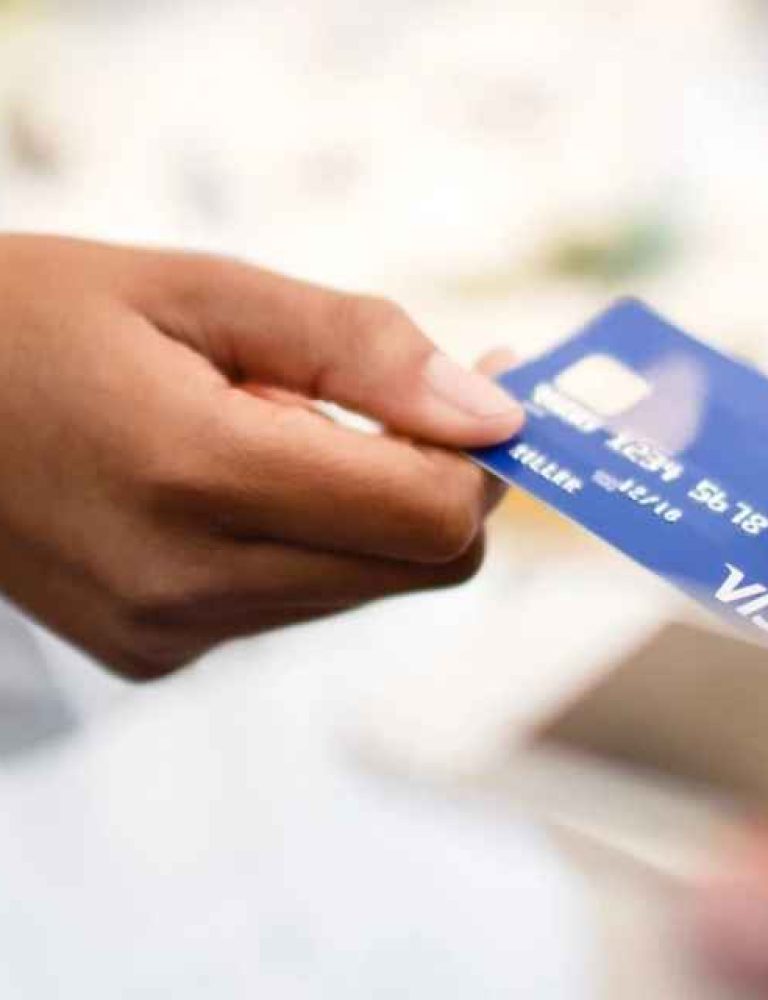 A medida que se acerca la temporada de fiestas, Visa identifica cinco fuerzas transformadoras que están redefiniendo la seguridad de los pagos globales